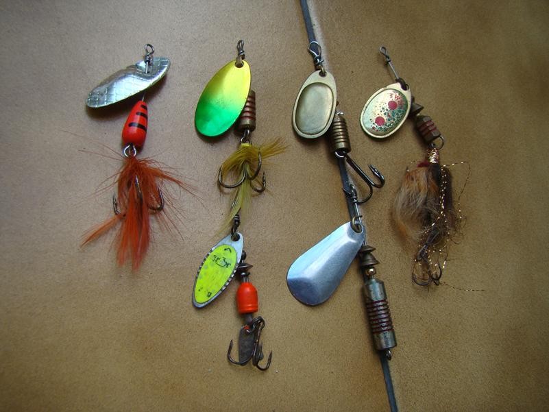 zestaw przynęt spinningowych